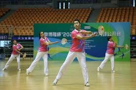 詹姆斯26+10助攻里程碑东契奇36+9 湖人主场逆转灰熊